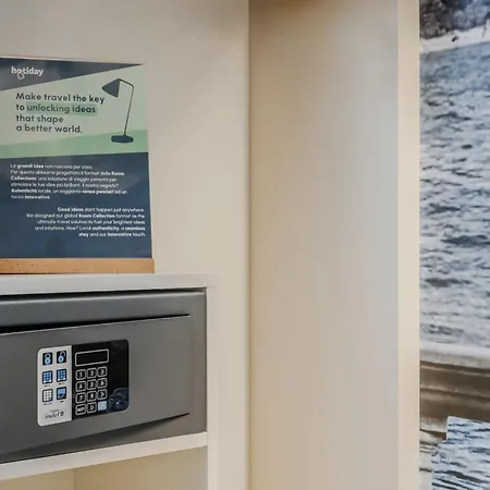 Hotiday Paoli Отель